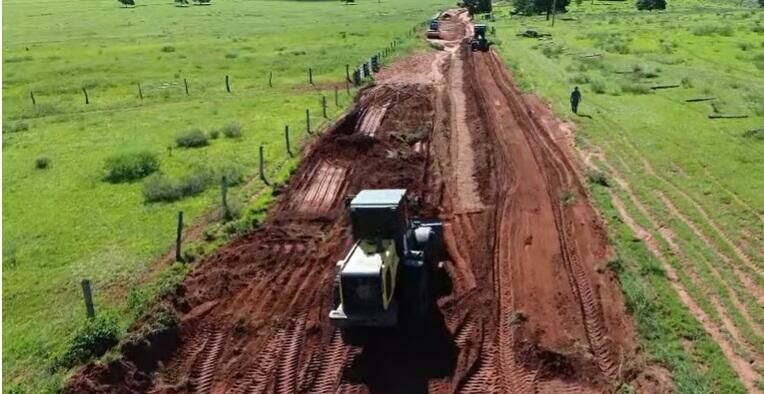 Imagem de compartilhamento para o artigo Figueirão: Prefeitura intensifica manutenção de estradas rurais para melhorar tráfego no município da MS Todo dia